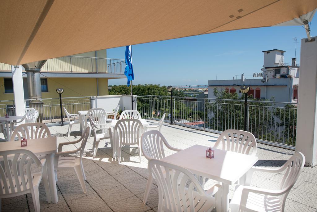 Albergo Arcobaleno Сотомарина Екстериор снимка