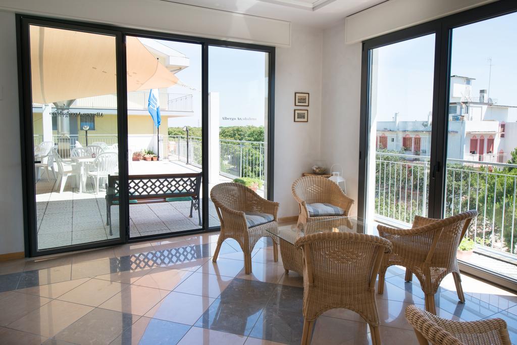 Albergo Arcobaleno Сотомарина Екстериор снимка